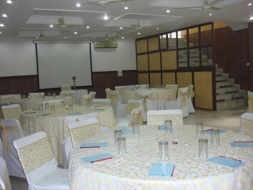 Hotel Rama Residency