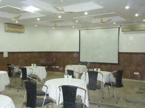 Hotel Rama Residency