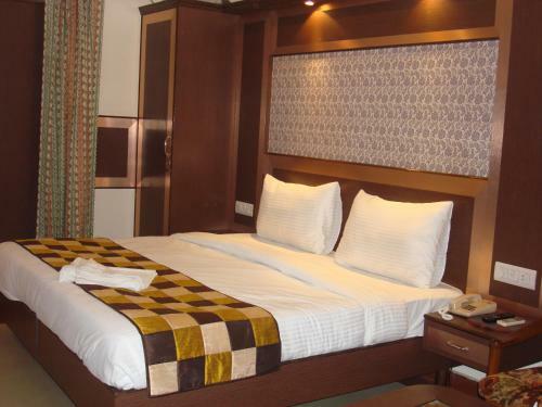 Hotel Rama Residency