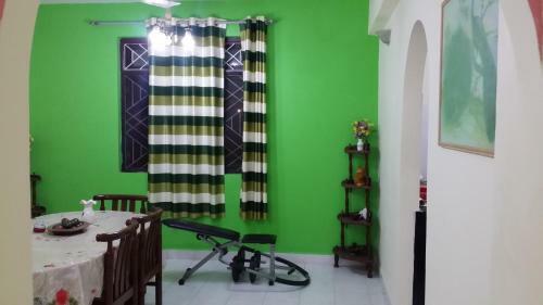 Hostal Camron Guest House