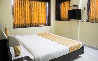 Fabhotel Arya International Elgin Road