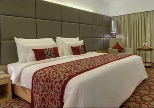 Pride Plaza Hotel, Ahmedabad