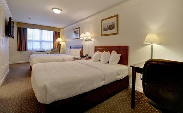 Hotel Senator Inn & Spa