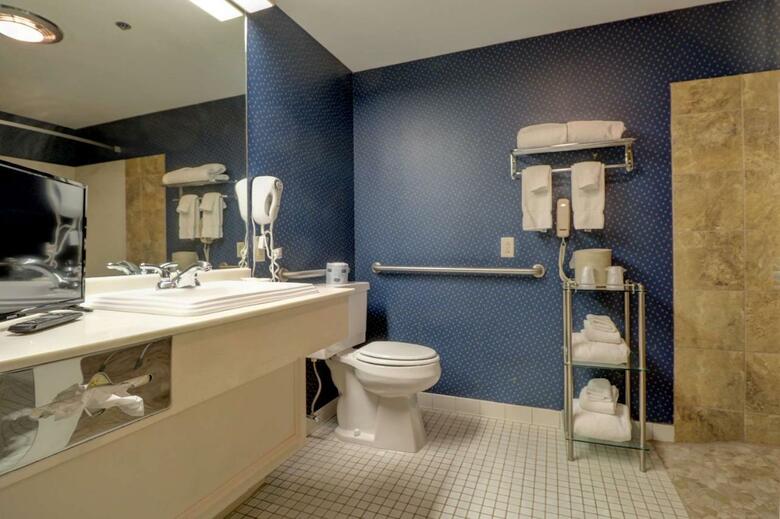 Hotel Senator Inn & Spa