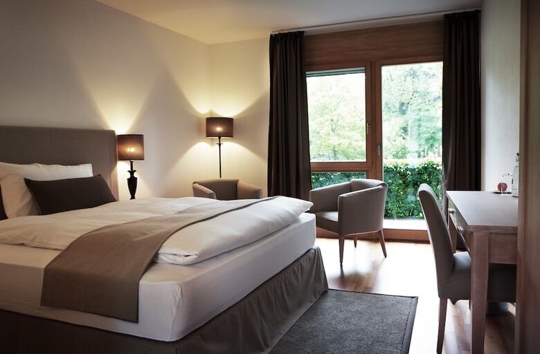 Parkhotel Schloss H�nigen
