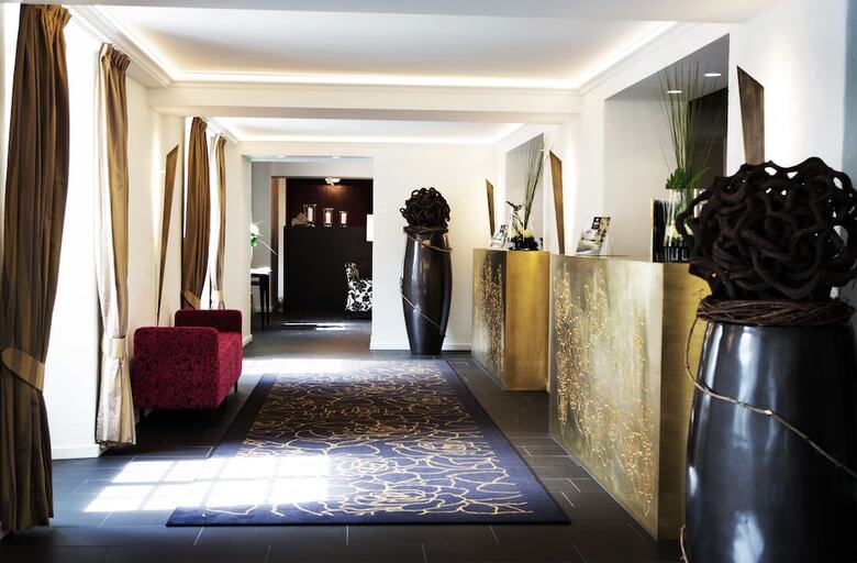 Parkhotel Schloss H�nigen