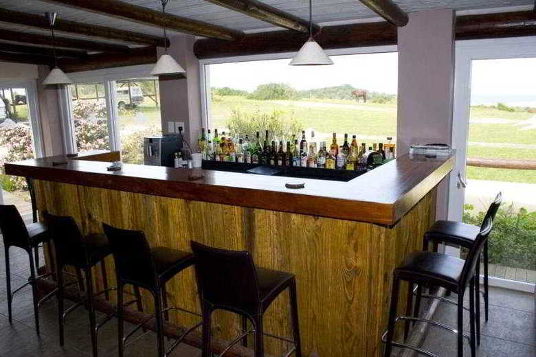 Hotel Oyster Bay Lodge