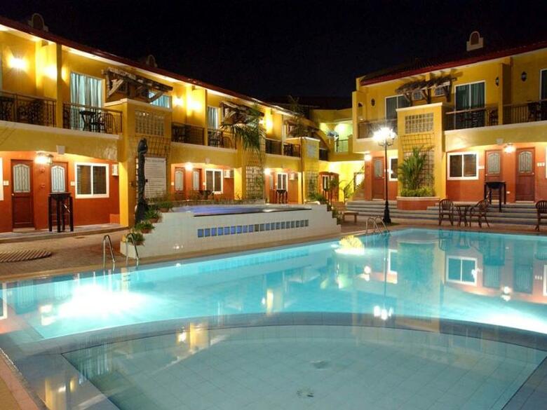 Hotel Crown Regency Residences Davao City