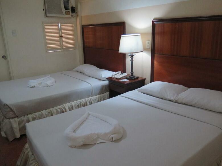 Hotel Crown Regency Residences Davao City