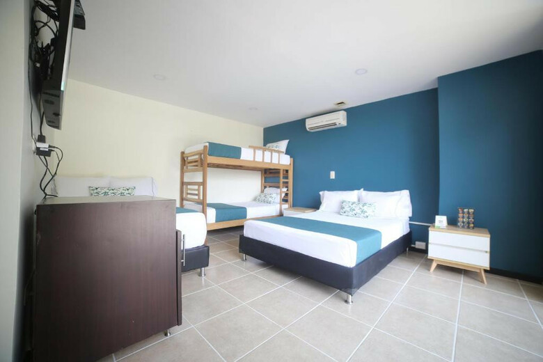 Hotel Plaza Granada