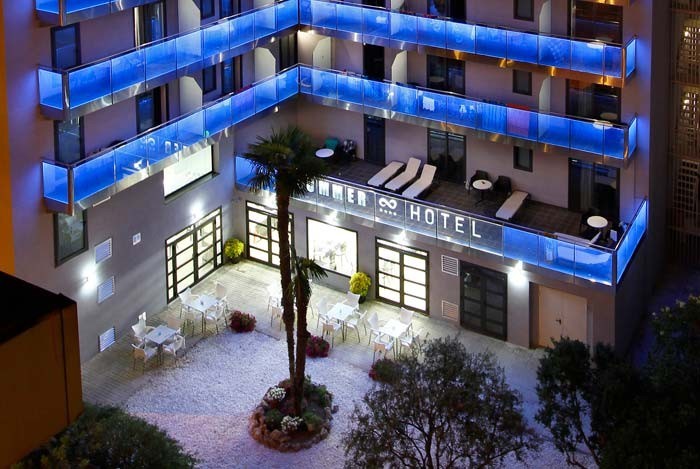 Summer Hotel