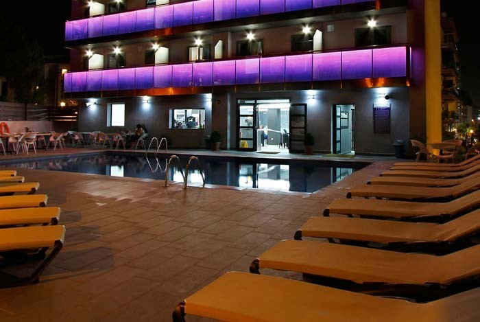Summer Hotel