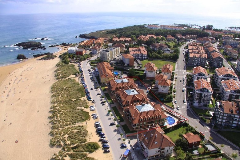 Maritimo Ris Hotel