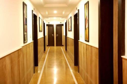 Hotel Radhika