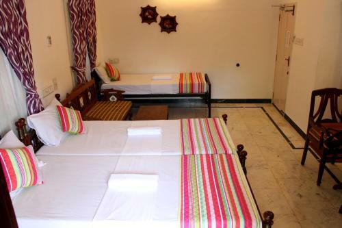 Hotel White Rose