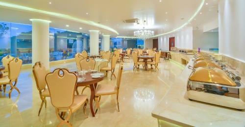 Hotel Park Regis Goa