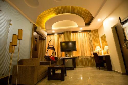 Hotel V Inn Jaipur