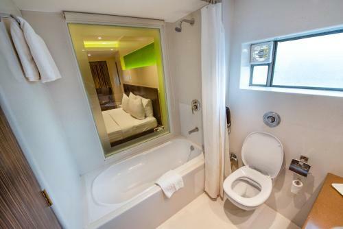 Hotel Bawa Suites