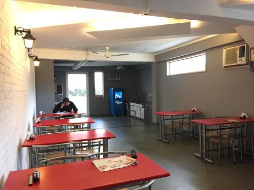 Apartamentos New Bawa Residency