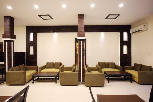 Posada Hotel Mm Yellowuds @ Amritsar Bus Stand