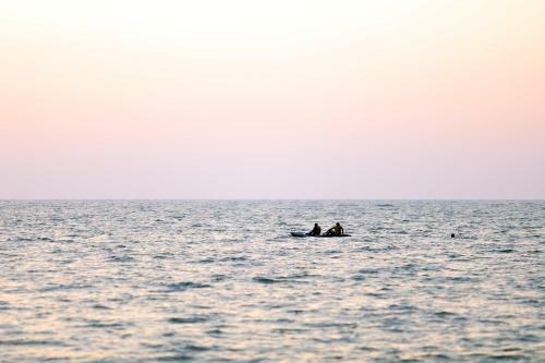 Hostal Pine Beach Residency