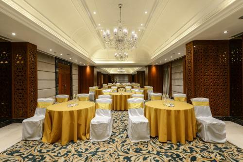 Hotel Lemon Tree Premier ?the Atrium? Ahmedabad