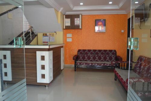 Hotel Sai Vishwa