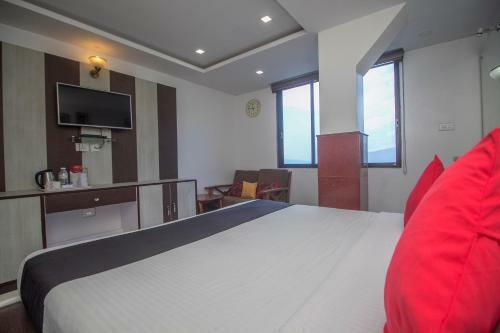 Hotel Chitrakoot Residency
