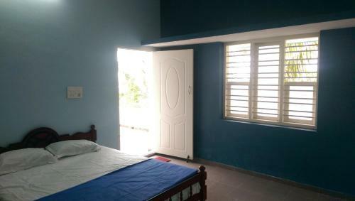Sun N Tan Beach Home