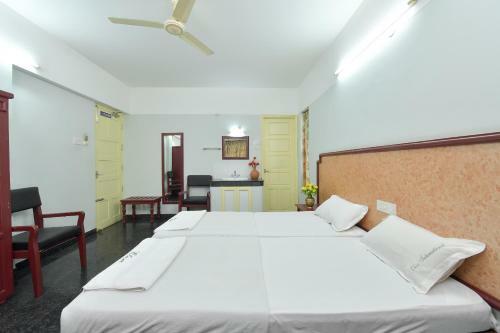 Hotel Elisa International