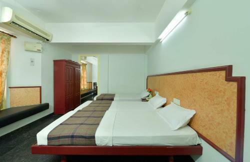 Hotel Elisa International