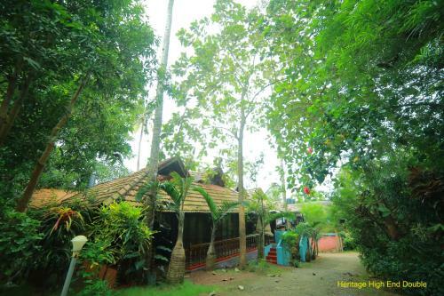 Hotel Varkala Marine Palace