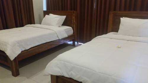 Hostal Ayu Bungalow 2