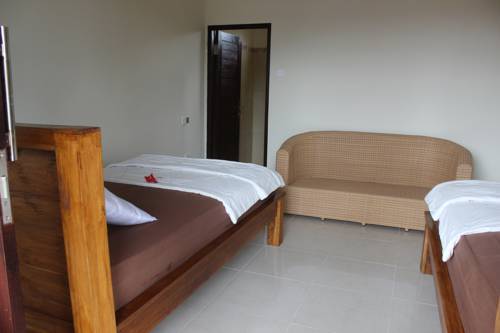 Hostal Ayu Bungalow 2