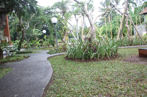 Hostal Ayu Bungalow 2