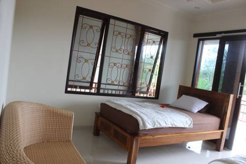 Hostal Ayu Bungalow 2