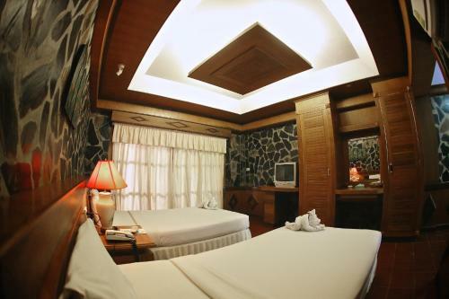 Hotel Koh Chang Lagoon Resort
