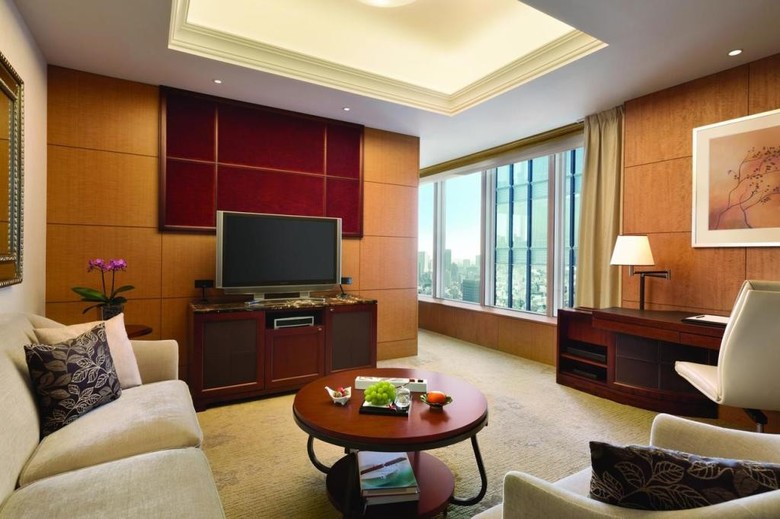 Shangri-la Hotel
