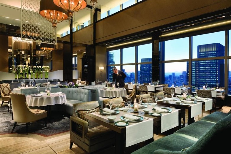 Shangri-la Hotel