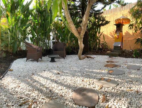 "villa Sarah" New Private