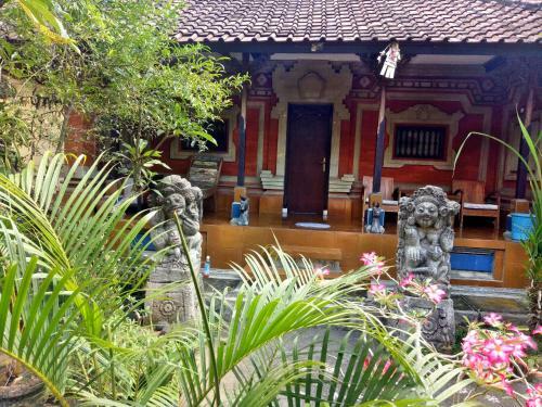 Bed & Breakfast Suandi House