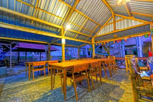 Hostal Kuta Circle Homestay