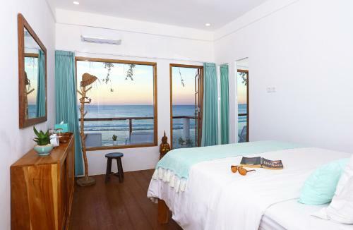 Hostal Bale Bingin Beachfront Stay