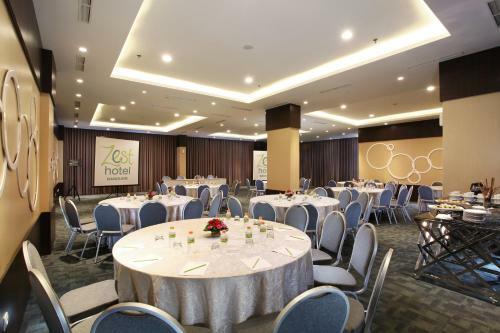 Zest Hotel Sukajadi Bandung