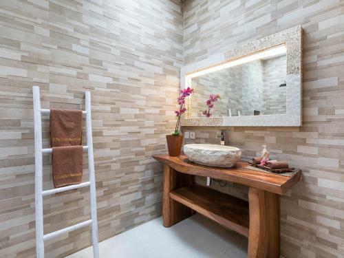 Exotica Bali Villa Bed And Breakfast