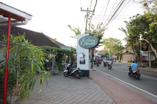 Kubu Manik Homestay