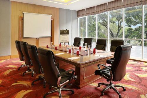 Nexa Hotel