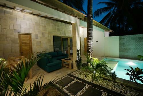 Senang Private Villa