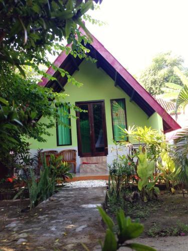 Hostal Brother Bungalow