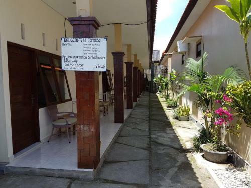 Hostal La Terrasse Guest House